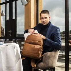 Chesterfield Bags Leren Laptop Rugzak Austin Bruin 21 Chesterfield Bags Leren Laptop Rugzak Austin Bruin -Tassen Kortingen Winkel 1200x1200 1118