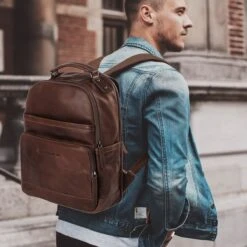 Chesterfield Bags Leren Laptop Rugzak Austin Bruin 29 Chesterfield Bags Leren Laptop Rugzak Austin Bruin -Tassen Kortingen Winkel 1200x1200 1121