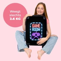 NoBoringSuitcases.com® Koffer - Trolley Op Wieltjes - Neon - Game Room - Tekst - Controller - Zwart - Reiskoffer - Past Binnen 55x40x20 Cm En 55x35x25 Cm - Koffertje - Trolley Handbagage 11 NoBoringSuitcases.com® Koffer - Trolley Op Wieltjes - Neon - Game Room - Tekst - Controller - Zwart - Reiskoffer - Past Binnen 55x40x20 Cm En 55x35x25 Cm - Koffertje - Trolley Handbagage -Tassen Kortingen Winkel 1200x1200 391