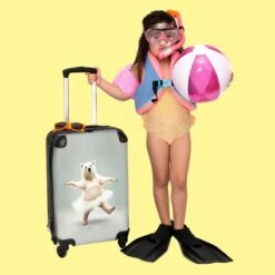 NoBoringSuitcases.com® Koffer - IJsbeer - Rok - Wit - Portret - Dieren - Trolley Op Wieltjes - Reiskoffer - Past Binnen 55x40x20 Cm En 55x35x25 Cm - Fotokoffer -Tassen Kortingen Winkel 1200x1200 405