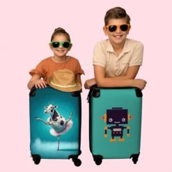 NoBoringSuitcases.com® Koffer - Koe - Ballet - Rok - Portret - Dieren - Trolley Op Wieltjes - Handbagagekoffer - Past Binnen 55x40x20 Cm En 55x35x25 Cm - Reiskoffer -Tassen Kortingen Winkel 1200x1200 428