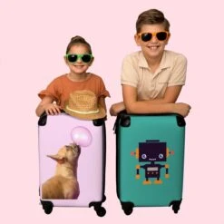 NoBoringSuitcases.com® Kinderkoffer - Hond - Dieren - Kauwgom - Roze - Kinderen - Trolley Kinderen - Past Binnen 55x40x20 Cm En 55x35x25 Cm - Reiskoffer Met Wielen - Koffertje 20 NoBoringSuitcases.com® Kinderkoffer - Hond - Dieren - Kauwgom - Roze - Kinderen - Trolley Kinderen - Past Binnen 55x40x20 Cm En 55x35x25 Cm - Reiskoffer Met Wielen - Koffertje -Tassen Kortingen Winkel 1200x1200 462