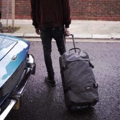 Eastpak TRANVERZ M Reiskoffer (67 X 35.5 X 30 Cm) - Black Denim -Tassen Kortingen Winkel 1200x1200 642