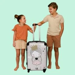 NoBoringSuitcases.com® Koffer Groot - Prinses - Bloemen - Kroon - Meisje - Sterren - Trolley Koffer Met TSA-slot - Met Wielen - 90 Liter - Reiskoffer - 66 Cm -Tassen Kortingen Winkel 1200x1200 681