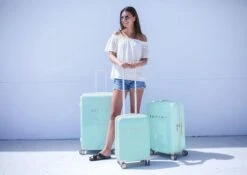 SUITSUIT - Fabulous Fifties - Luminous Mint - Reiskoffer (66 Cm) 37 SUITSUIT - Fabulous Fifties - Luminous Mint - Reiskoffer (66 Cm) -Tassen Kortingen Winkel 1200x848