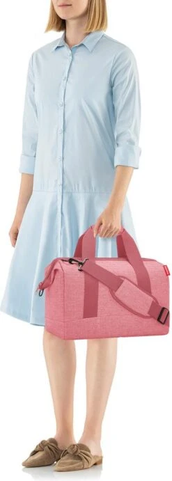 Reisenthel Allrounder M Reistas Sporttas - 18L - Twist Berry Roze -Tassen Kortingen Winkel 429x1200 1