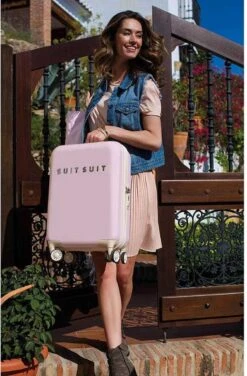 SUITSUIT - Fabulous Fifties - Pink Dust - Handbagage (55 Cm) -Tassen Kortingen Winkel 789x1200 1