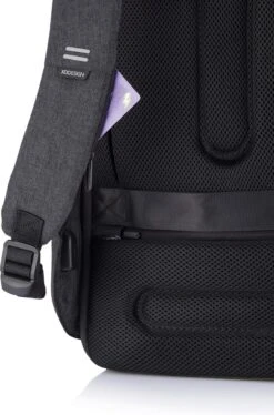 XD Design Bobby Hero XL - Anti-Diefstal Rugzak 21.5 Liter - Zwart -Tassen Kortingen Winkel 792x1200 7