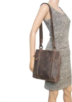 Rugtas Leer Of Schoudertas Leer Cognac - Rugzak Leer Anti-Diefstal - Groter Te Maken Met 2 Zij Ritsen -Tassen Kortingen Winkel 855x1200 7